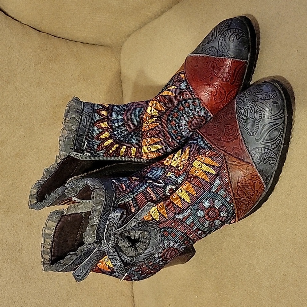 Women's booties